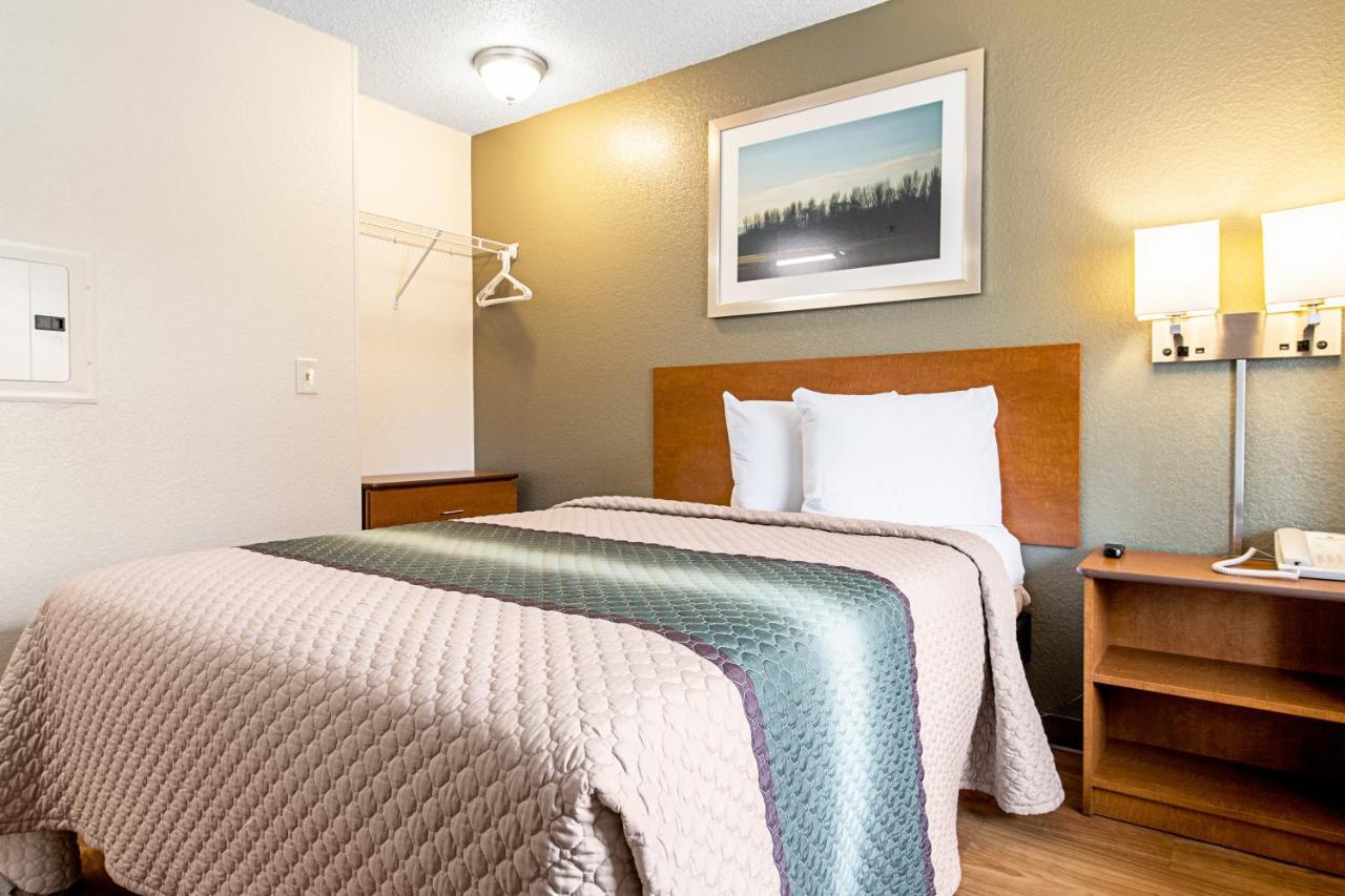 Hometowne Studios By Red Roof Tacoma - Puyallup Exteriör bild